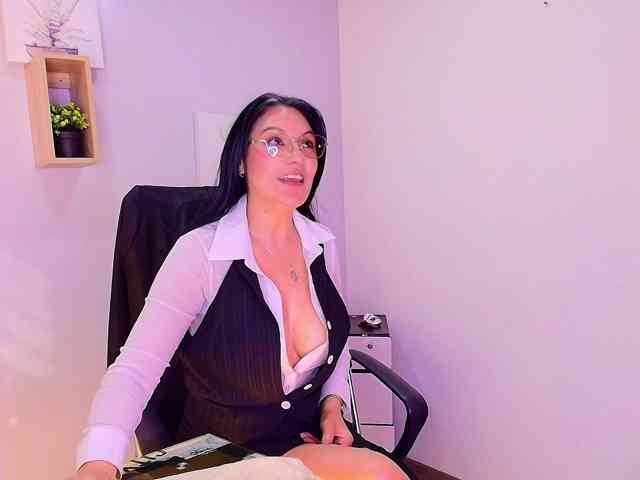 zuzana21's live room