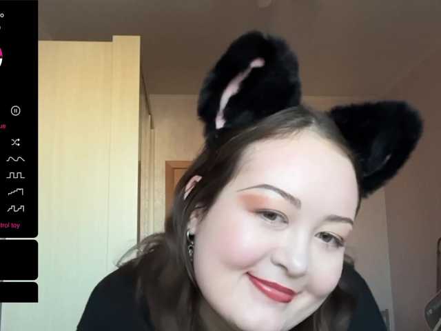 -tiny-nika- live cam on BongaCams