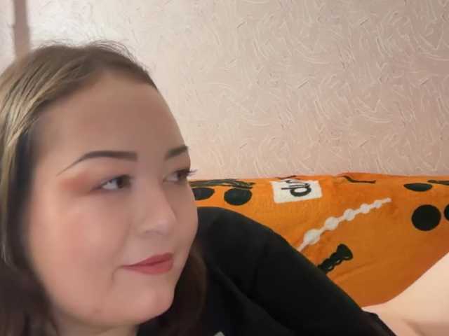 -tiny-nika- live cam on BongaCams