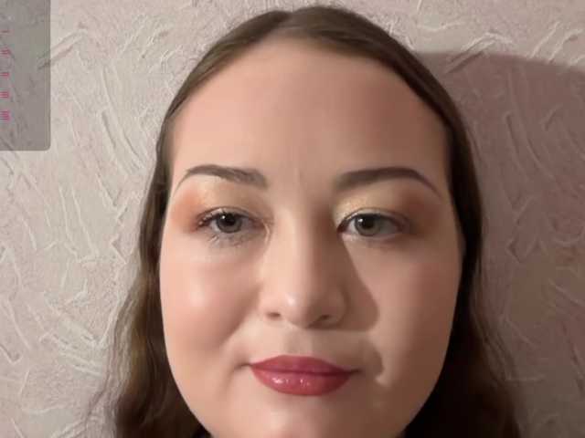 -tiny-nika- live cam on BongaCams