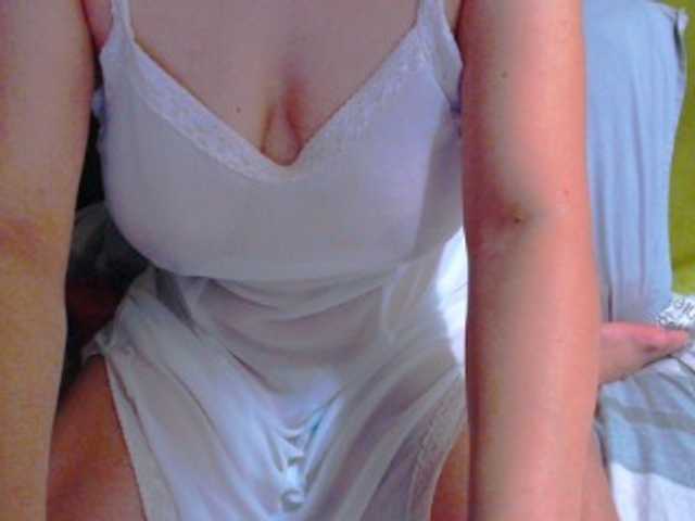 Xyryle live cam on BongaCams