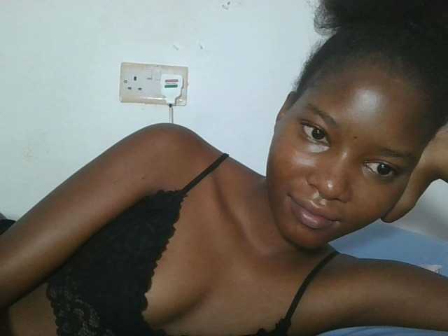 Hornyqueen4