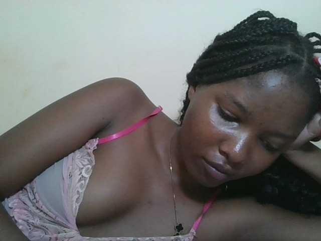 Hornyqueen4