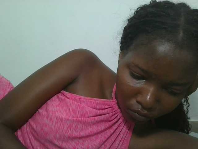 Hornyqueen4