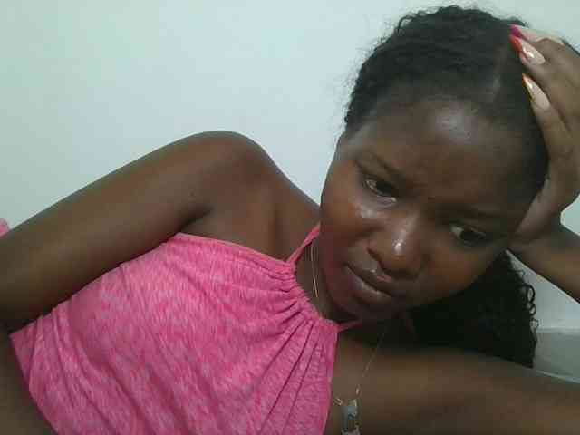 Hornyqueen4 webcam