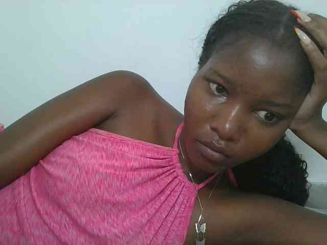 Hornyqueen4 webcam