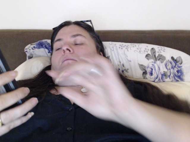 KittyDrive111 live cam on BongaCams