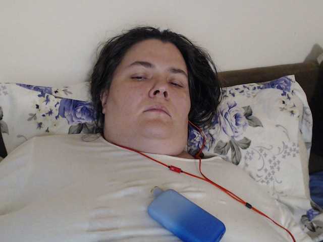 KittyDrive111 live cam on BongaCams