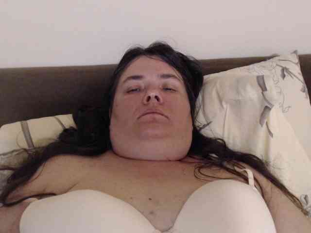 KittyDrive111 webcam