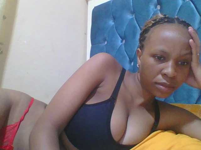 Prettyebony4