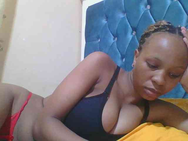 Prettyebony4 webcam