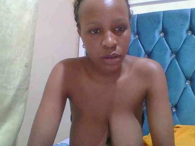 Prettyebony4 webcam