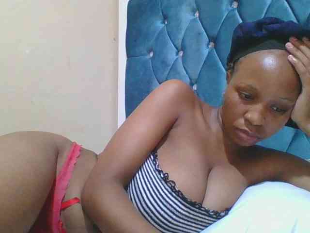 Prettyebony4 webcam