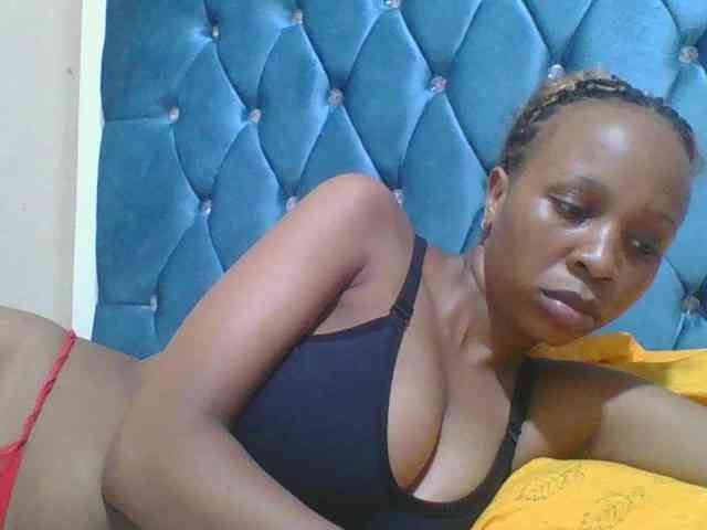 Prettyebony4 webcam
