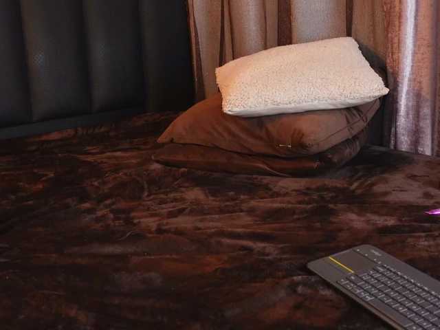 Alexa-Duque live cam on BongaCams