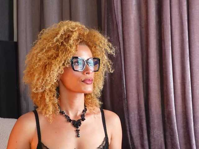 Alexa_Duque live webcam show