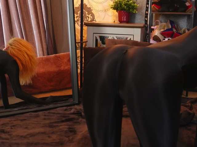 Alexa_Duque