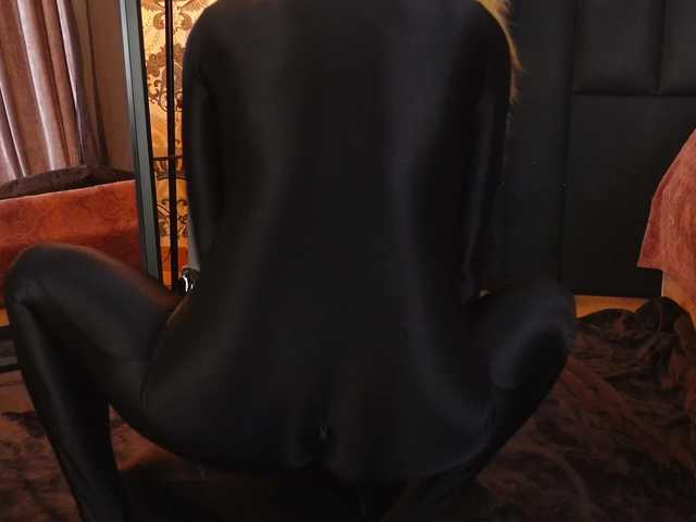 Alexa-Duque live cam on BongaCams
