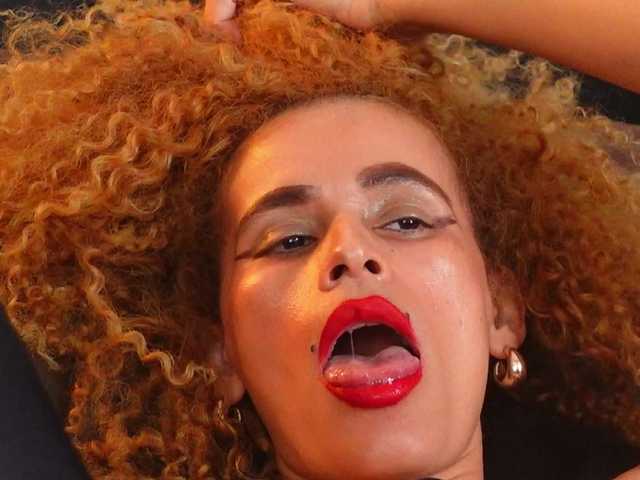 Alexa-Duque live cam on BongaCams