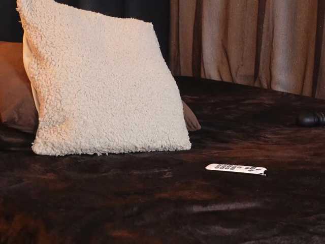 Alexa-Duque live cam on BongaCams