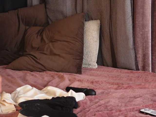 Alexa-Duque live webcam show