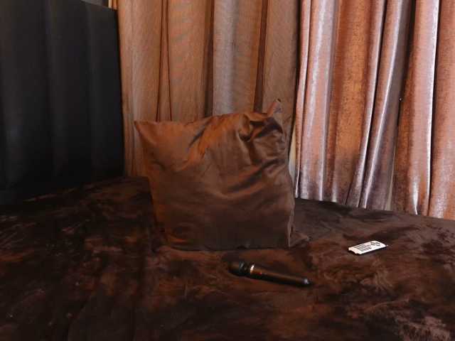Alexa-Duque live cam on BongaCams
