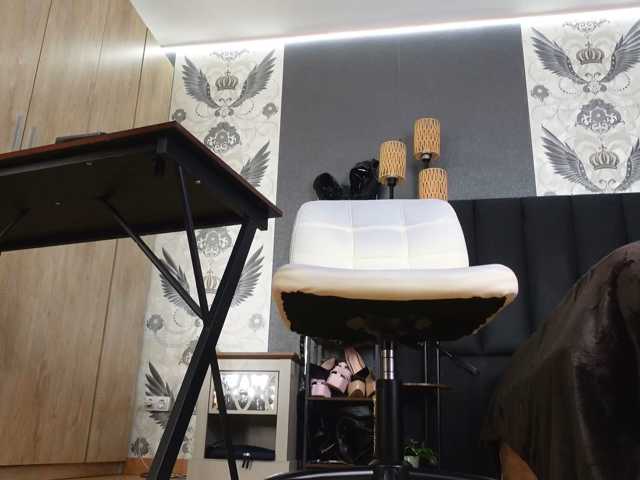 Alexa_Duque