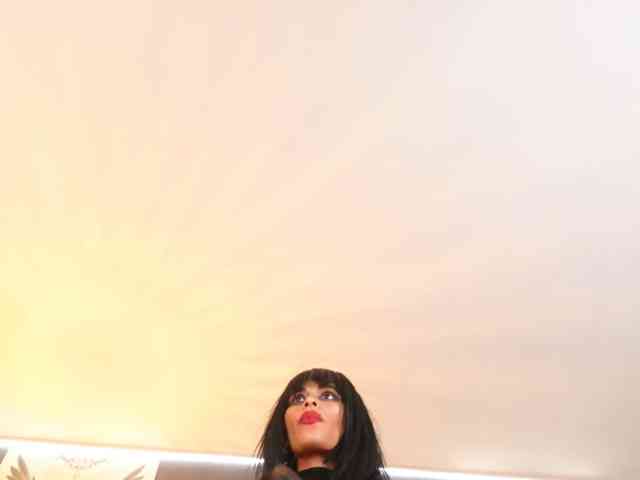 Alexa_Duque