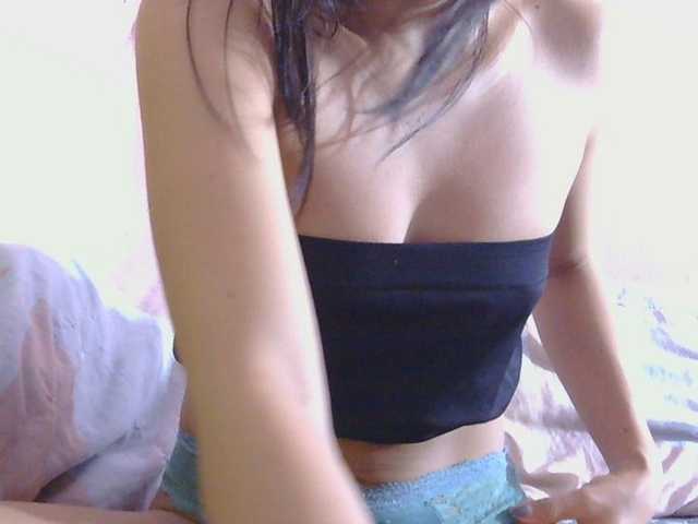 innocentzara live cam on BongaCams