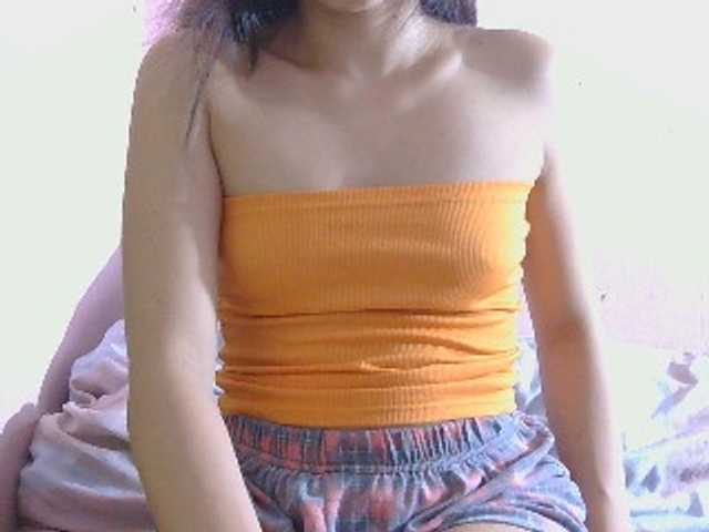 innocentzara live cam on BongaCams