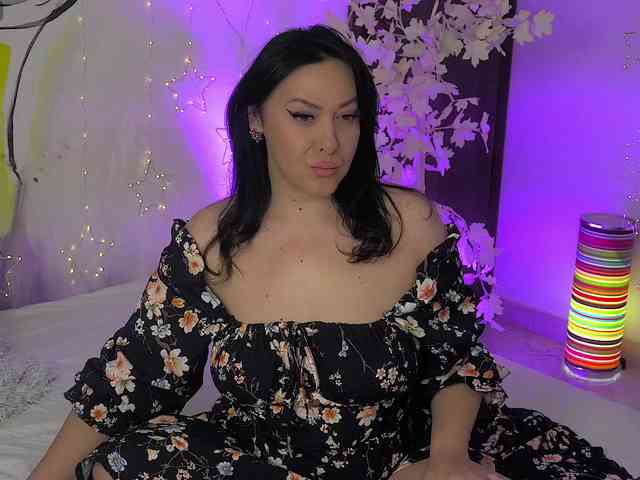JackieJee webcam