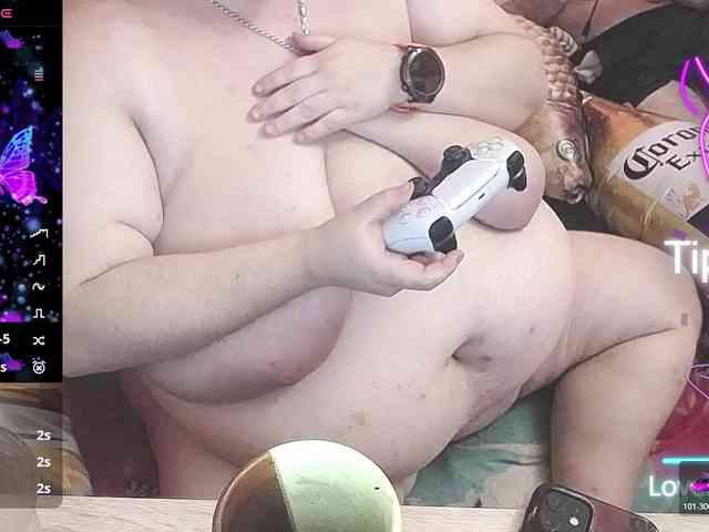 Licablack's cam show statistics and live stream