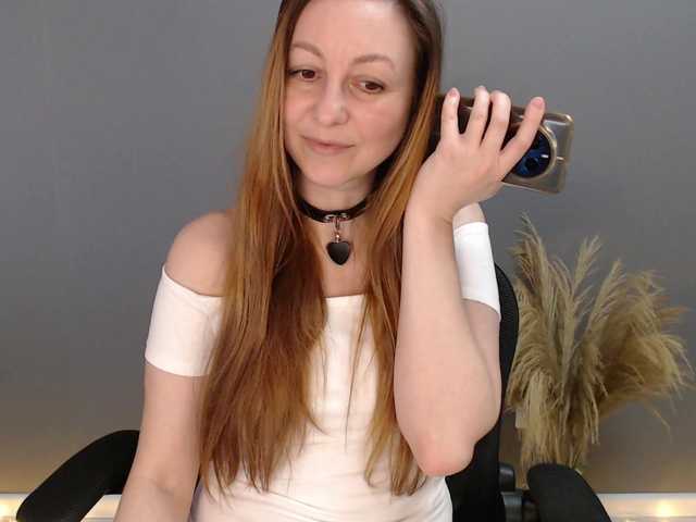 Prettygirl1703 live cam on BongaCams