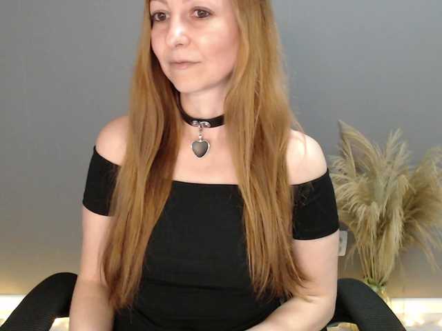 Prettygirl1703's BongaCams show and profile