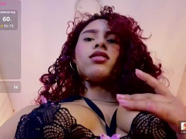 charlotte-69 live cam on BongaCams