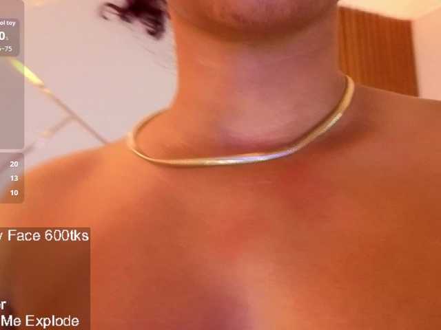 charlotte-69 live cam on BongaCams