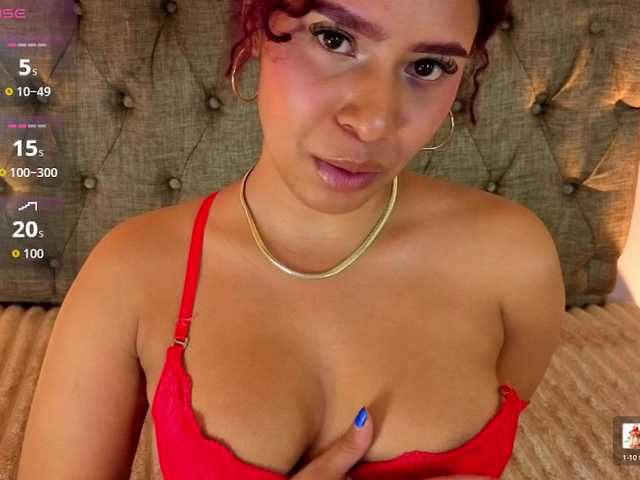 charlotte-69 live cam on BongaCams