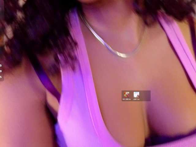 charlotte-69 live cam on BongaCams
