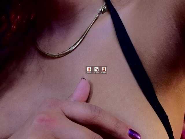 charlotte-69 live cam on BongaCams