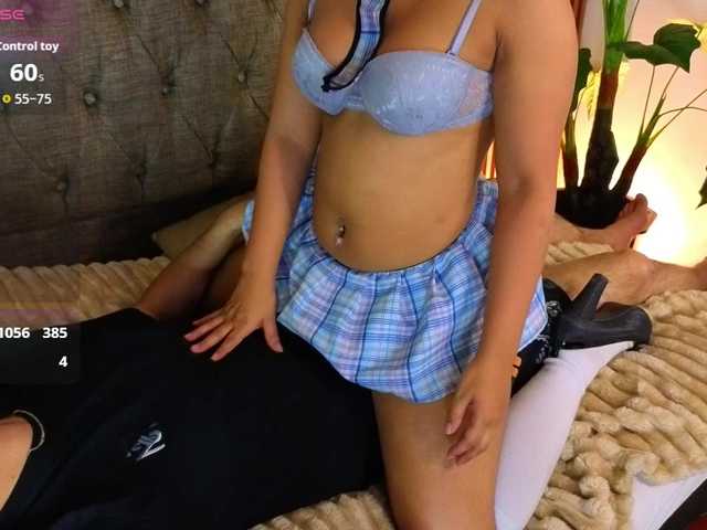 charlotte-69 live cam on BongaCams
