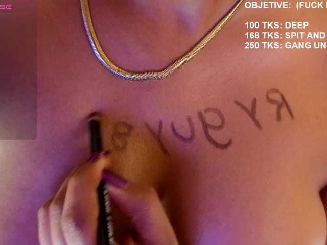 charlotte-69 live cam on BongaCams