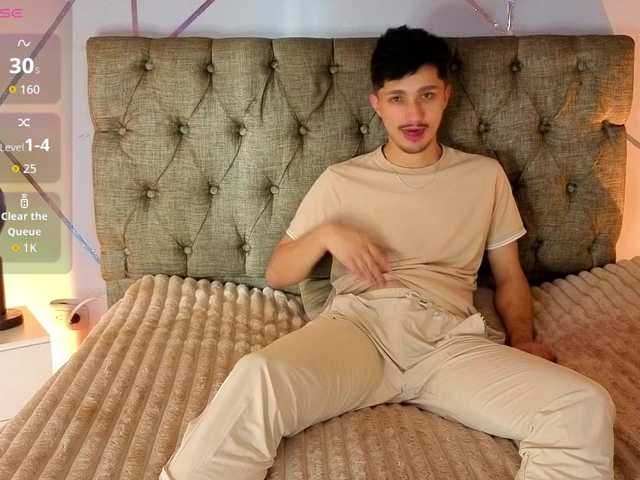 charlotte-69 live cam on BongaCams