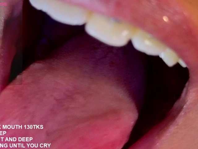 charlotte-69 live cam on BongaCams