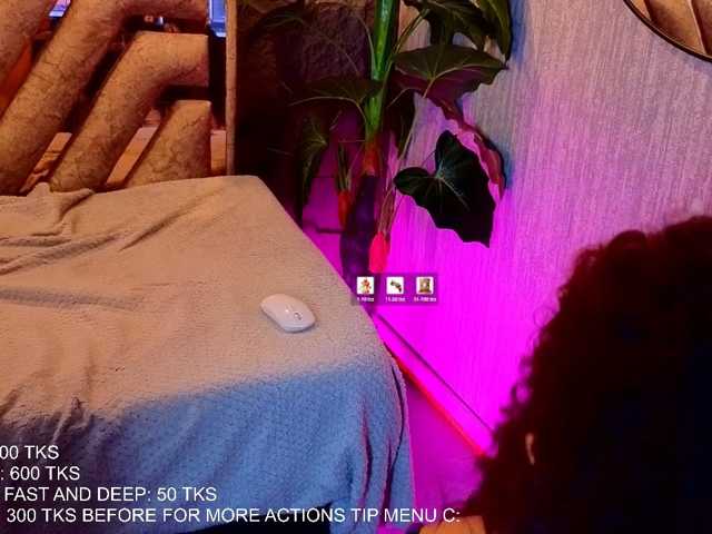charlotte-69 live cam on BongaCams