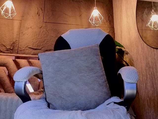 charlotte-69 live cam on BongaCams
