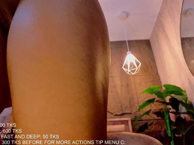 charlotte-69 live cam on BongaCams