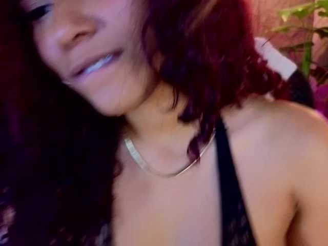 charlotte-69 live cam on BongaCams