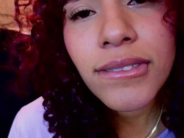 charlotte-69 live cam on BongaCams