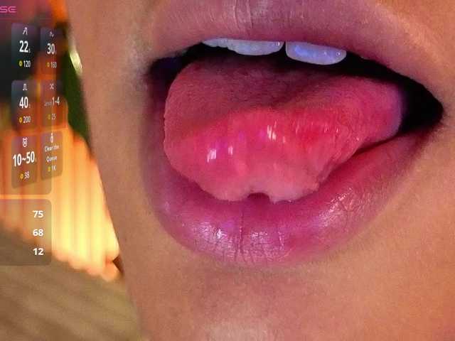 charlotte-69 live cam on BongaCams