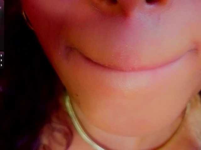 charlotte-69 live cam on BongaCams
